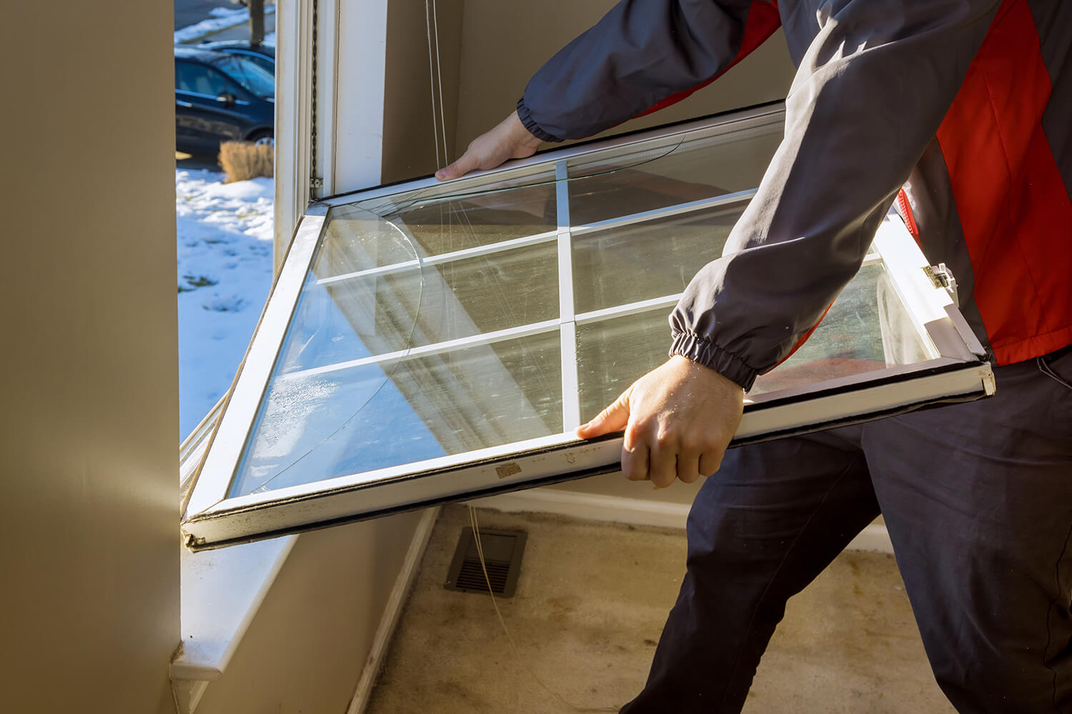 Worker,In,The,Removing,Break,Down,Windows,In,The,Home